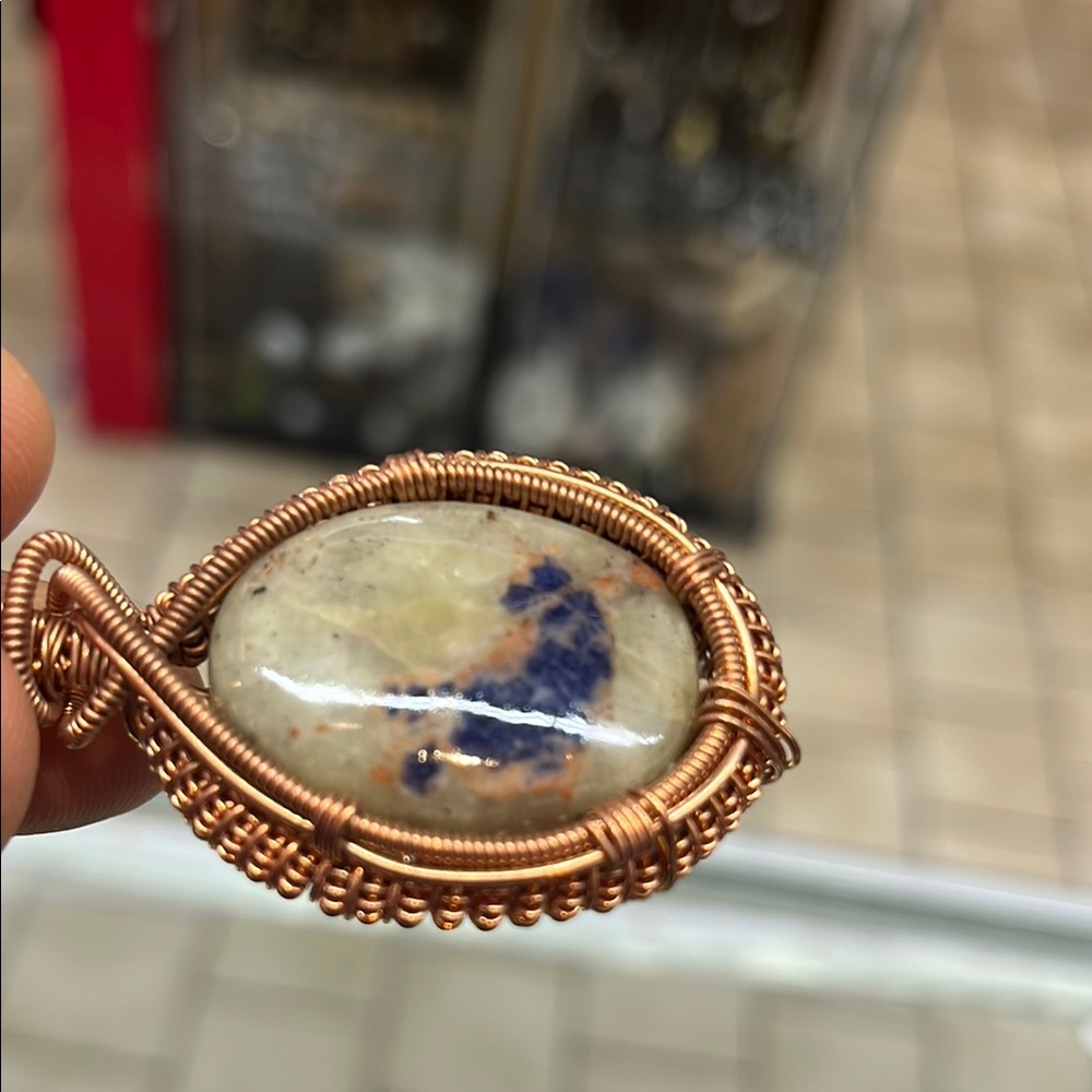 Sodalite stone Copper Wire Wrapped Pendant - Picture 5 of 10